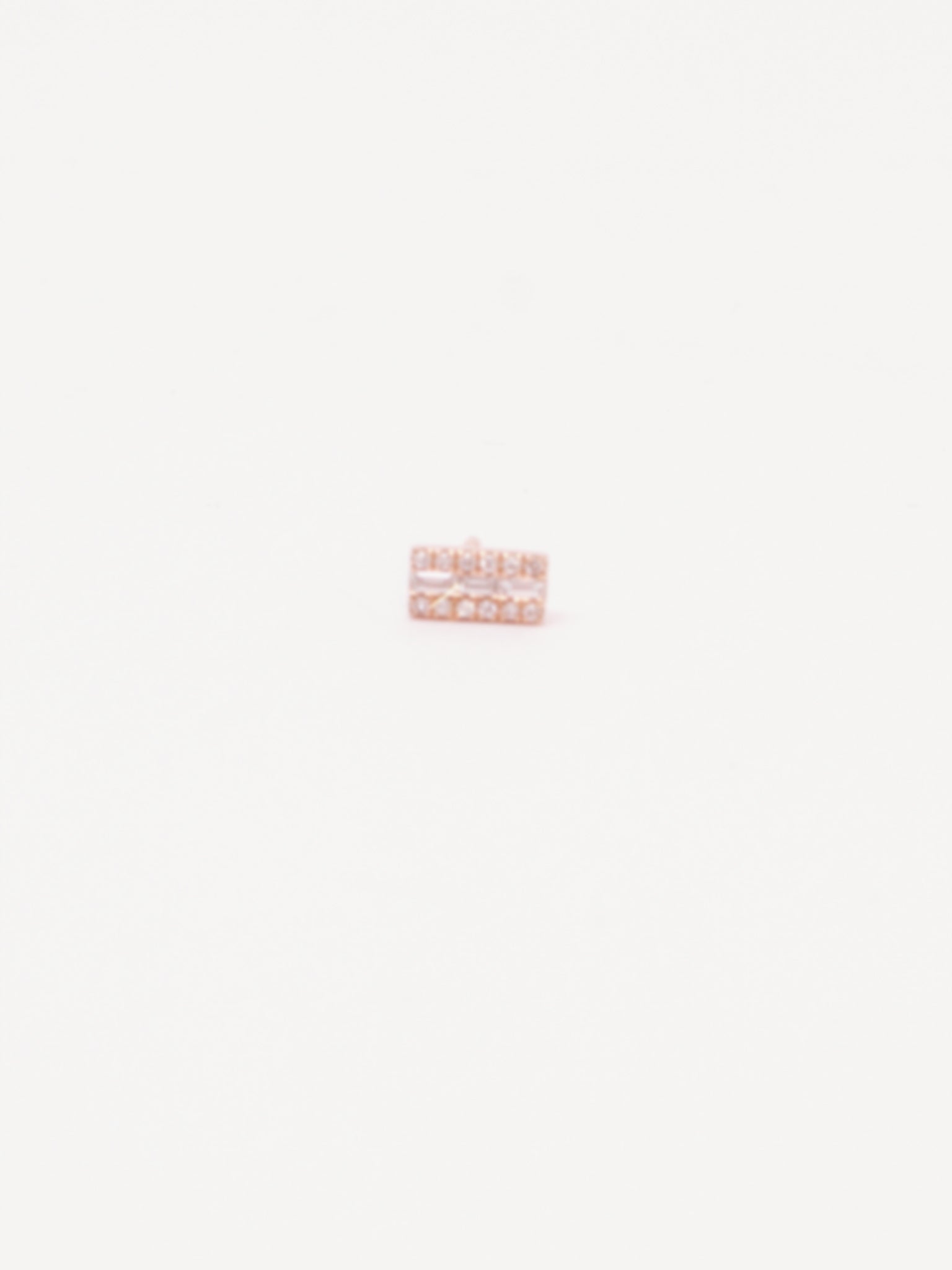 ANEV Rectangle Baguette Dia Stud