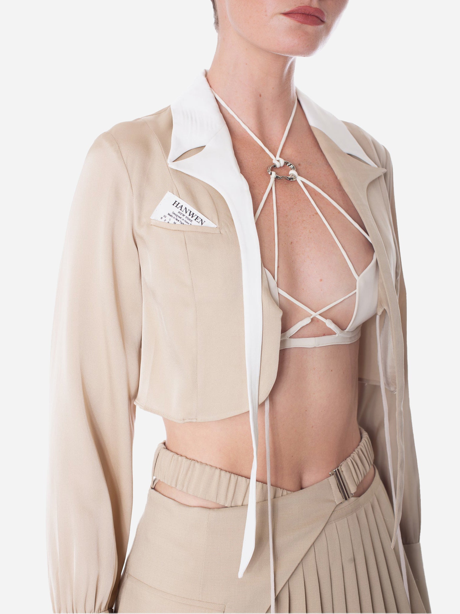 HAN WEN STUDIO Strappy Oval Ring Bra