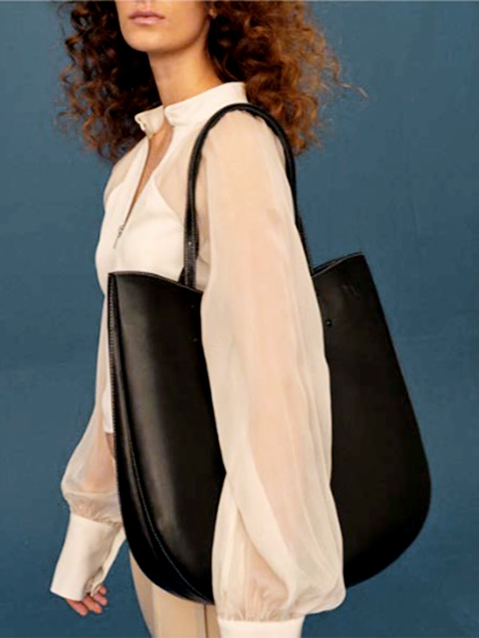 HAN WEN STUDIO Leah Painter Saddle Bag