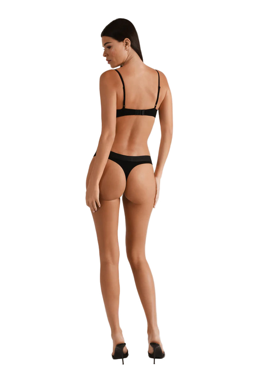 KIKI DE MONTPARNASSE Le Boy Thong