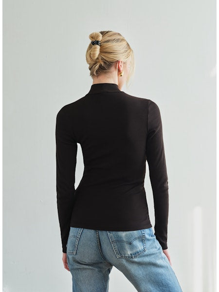 MYLES PRICE LS Mockneck MiniRib Tee