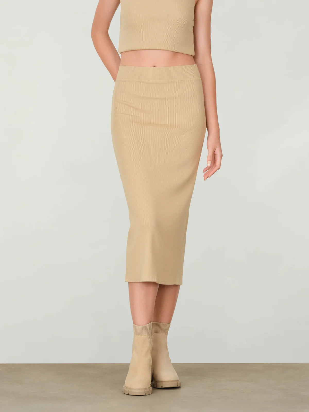 MYLES PRICE Rib Back Slit Midi Skirt