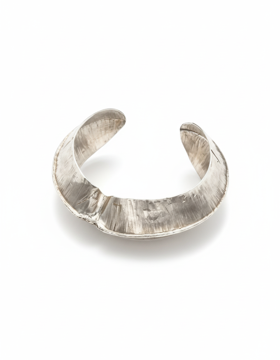ELIZABETH HOOPER Pinch Cuff Bracelet in Silver