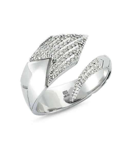 ECCE Le Serpent White Diamond Ring