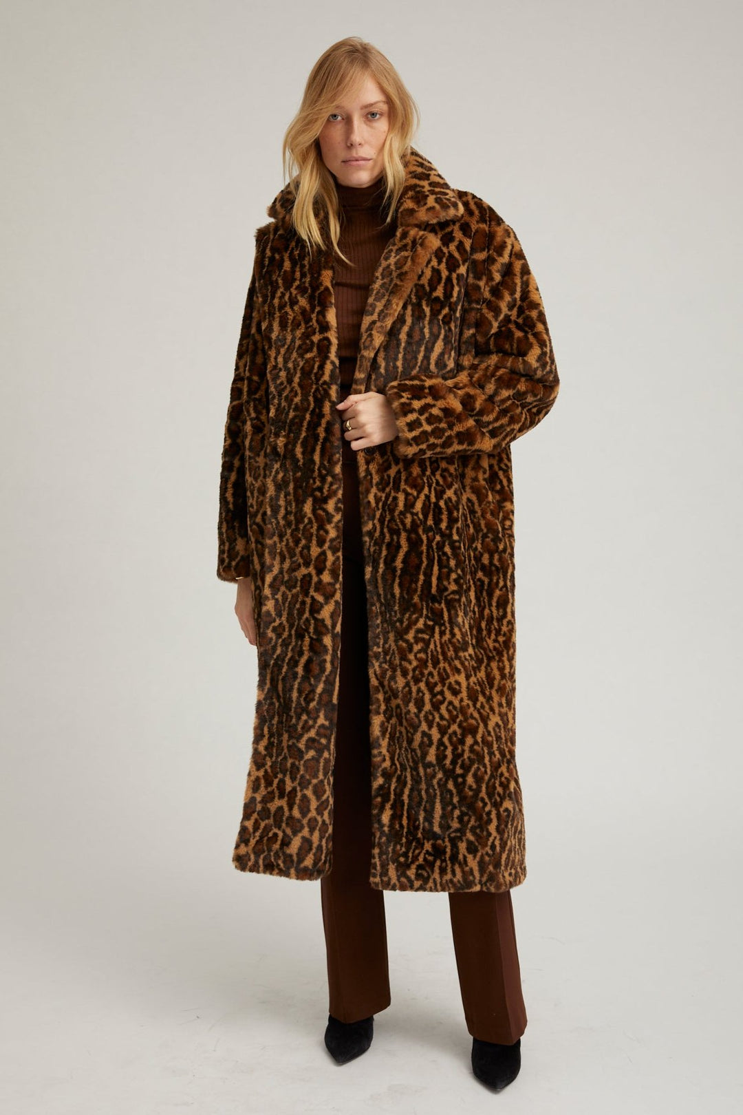 SPRWMN Classic Leopard Coat