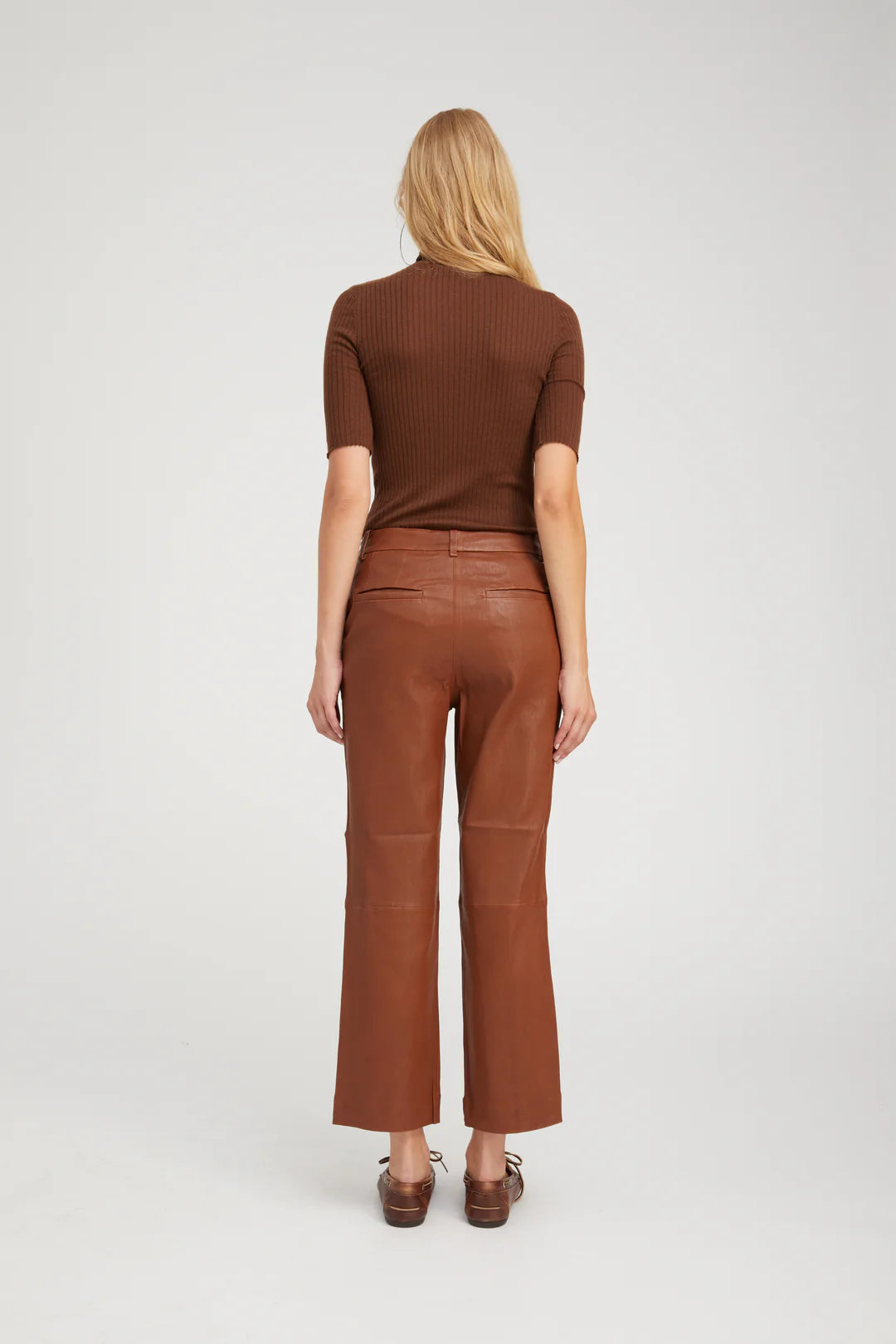 SPRWMN Short Sleeve Turtleneck in Chocolate