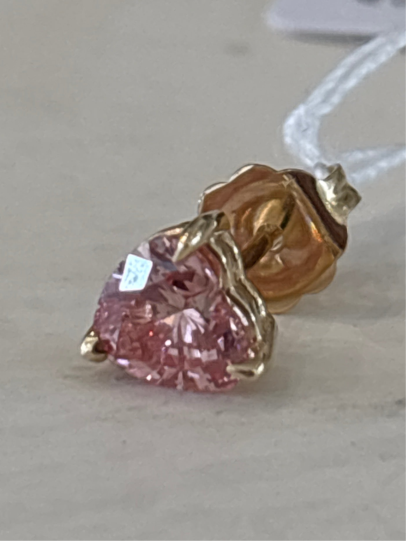 LUMENIRI Pink LGD  Heart Single Stud