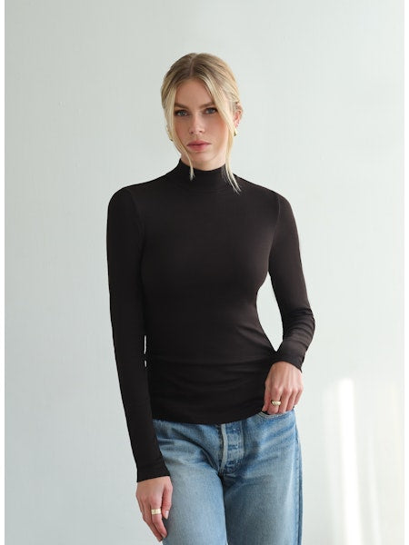 MYLES PRICE LS Mockneck MiniRib Tee