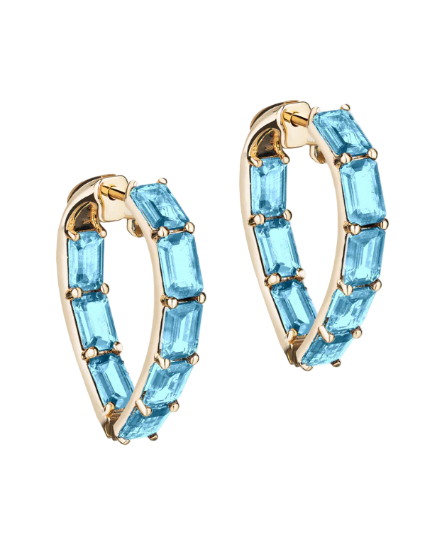 GOSHWARA Blue Topaz Heart Hoop Earrings