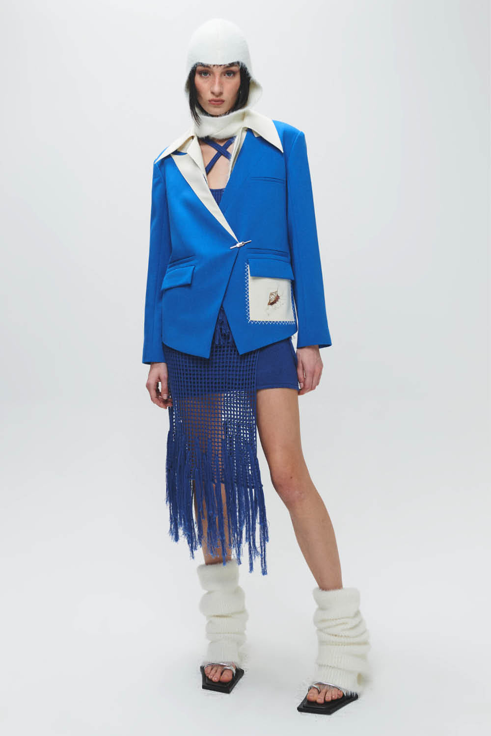 HAN WEN STUDIO Seashell Embroidered Blazer