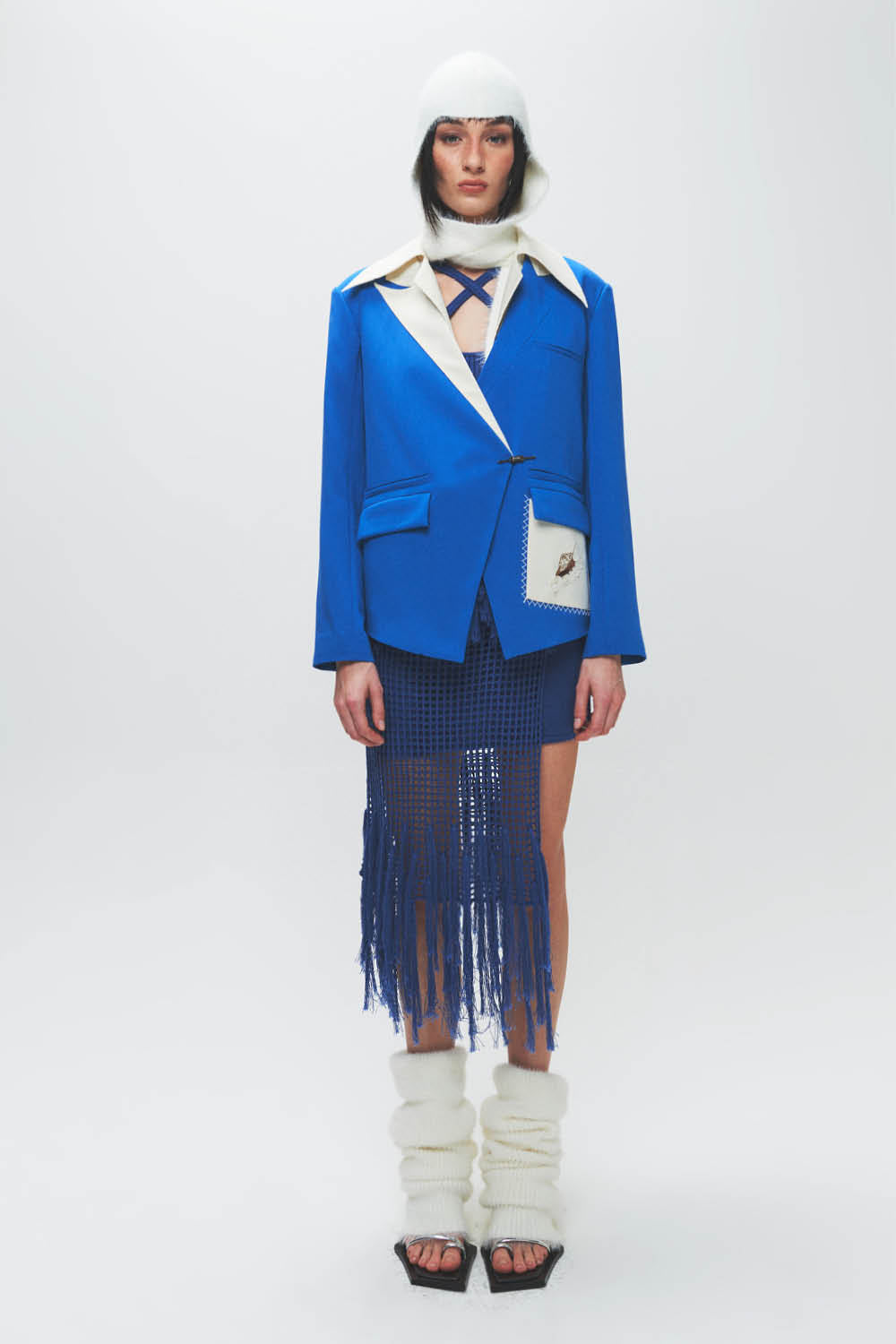 HAN WEN STUDIO Seashell Embroidered Blazer