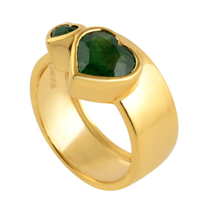 LA MUSE GEMS Emerald Heart Ring